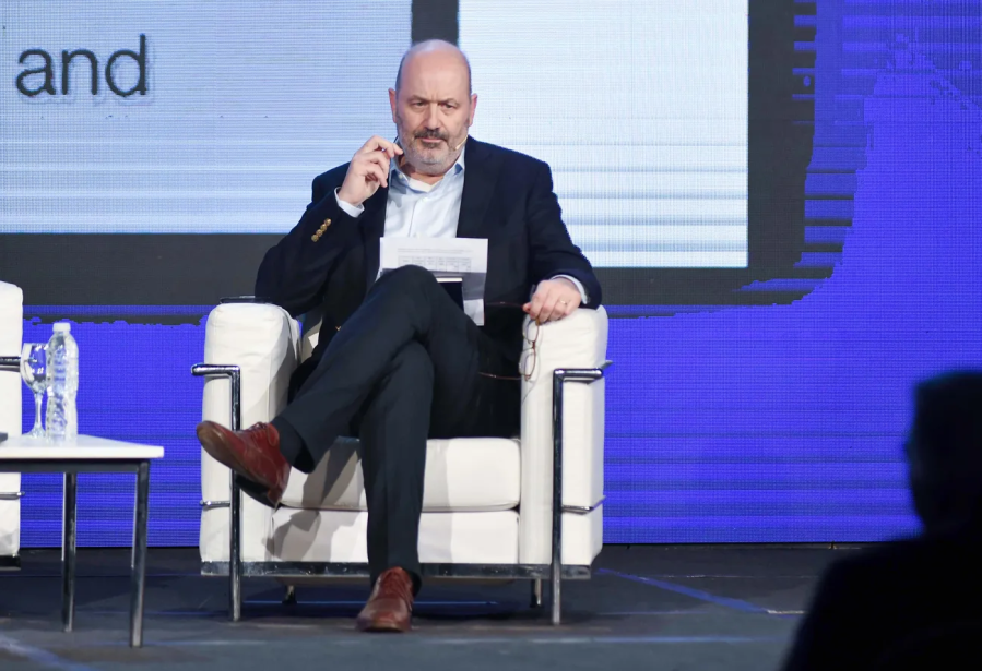 Las 27 atribuciones que tendrá Federico Sturzenegger en el nuevo Ministerio: empleo público, trámites y regímenes especiales