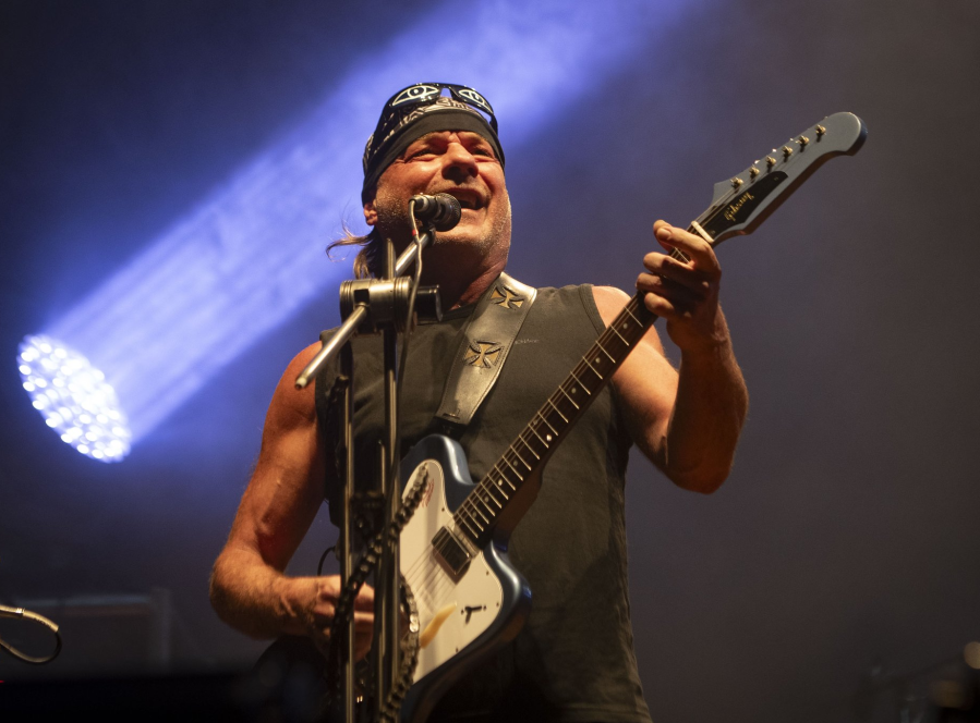 Gran operativo en La Plata por el recital de La Renga: doble anillo de seguridad, inspecciones y accesos permitidos