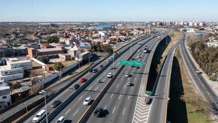 Se restringirá el tránsito pesado en la Autopista Buenos Aires – La Plata durante el finde largo