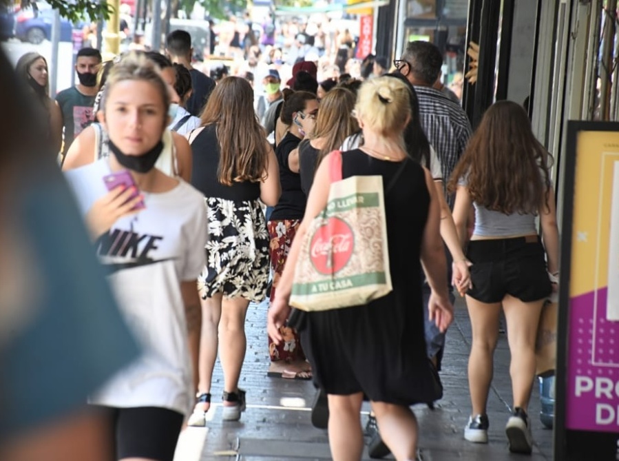 Según un informe de la Provincia, creció el empleo en La Plata