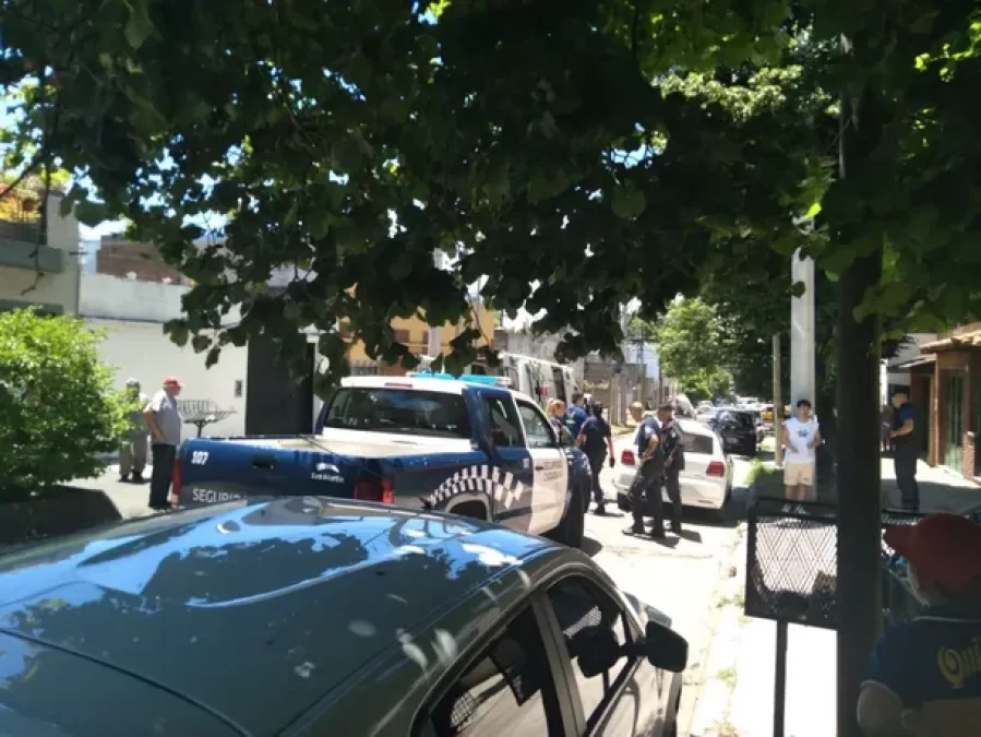 Arregló comprar un celular por Facebook y cuando llegó lo asesinaron a balazos