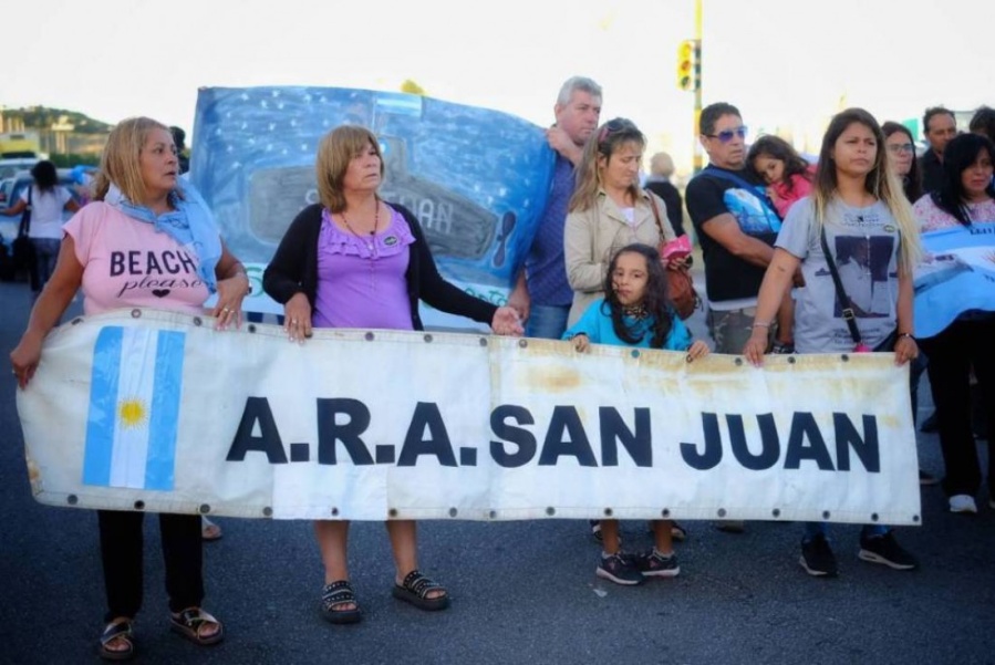 Familiares de las victimas del ARA San Juan apuntaron contra el expresidente: ”El acto de Macri fue aberrante y desagradable”