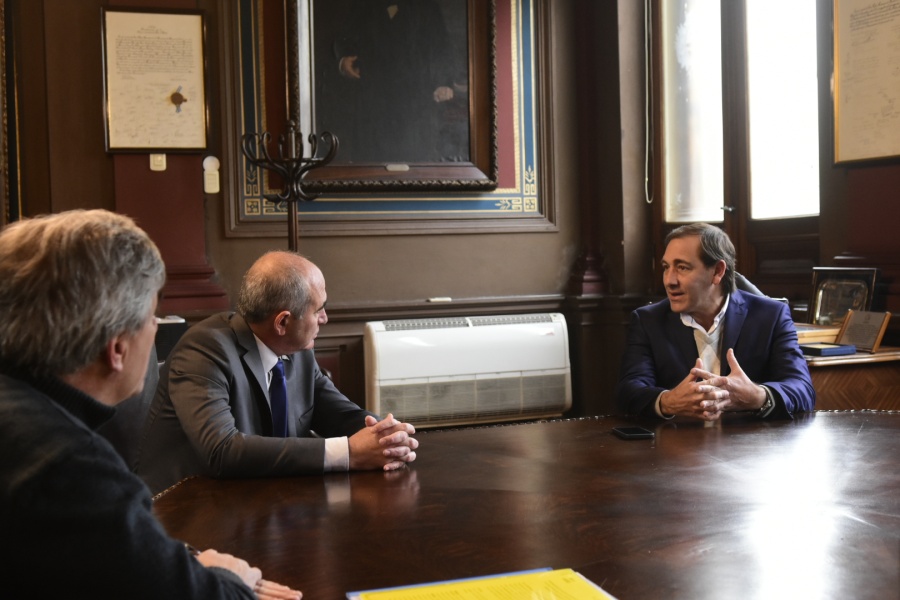 El municipio platense y la UNLP avanzarán juntos en la ampliación del servicio del Tren Universitario