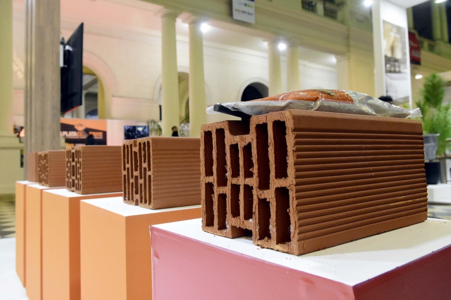 La exposición ”La Plata construye” se presentará en el Pasaje Dardo Rocha para visualizar las últimas novedades del sector