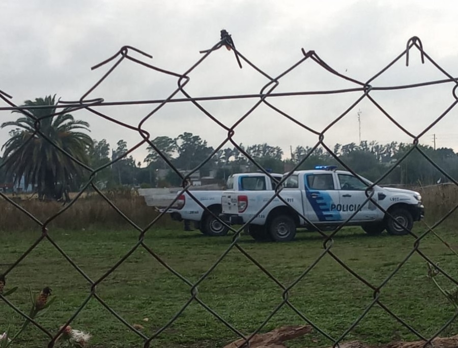 Se tensa el conflicto por la toma de Barrio Aeropuerto: las familias quieren recuperar las herramientas y buscarán un amparo