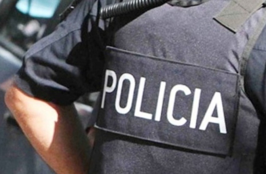 Vecinos de Los Hornos denunciaron a ”falsos policías” que piden dinero a cambio de protección