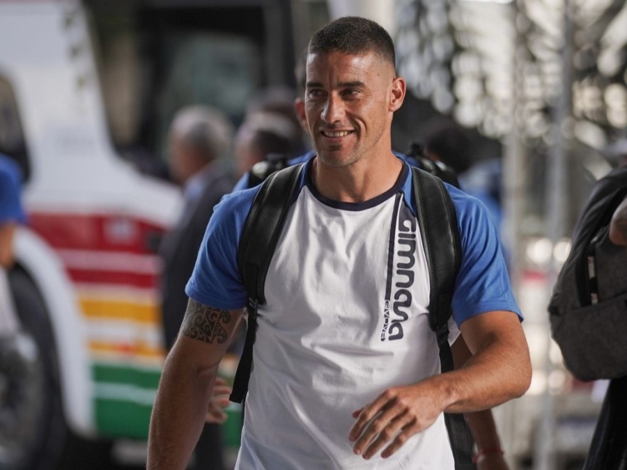 ¿Qué le solicitó Madelón a Morales y cuándo podría volver el capitán de Gimnasia?