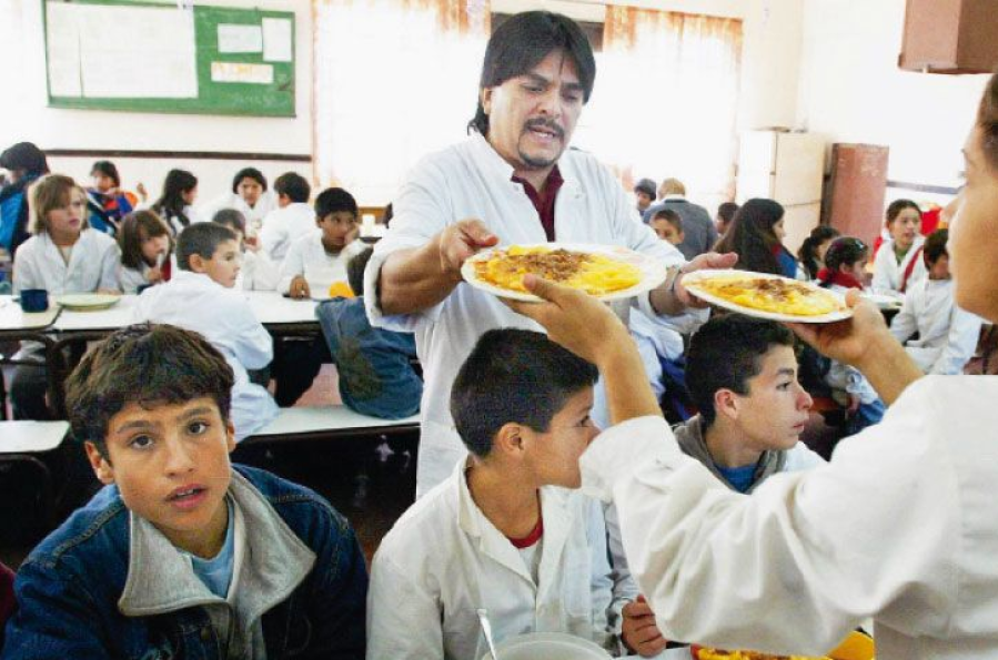 Provincia anunció una suba del 25% en programas sociales y el Servicio Alimentario Escolar ya acumula un 142% en el 2024
