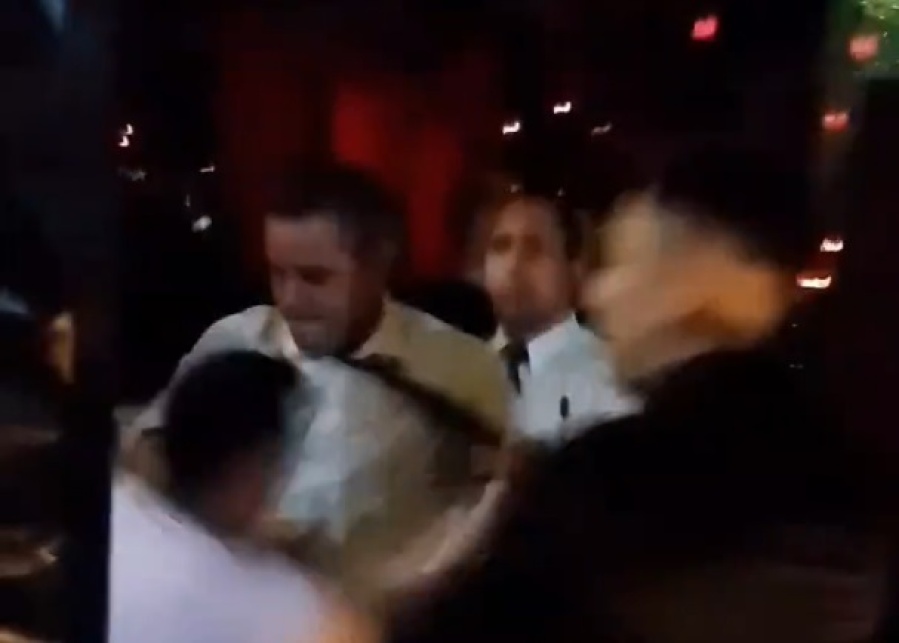 Violenta pelea en el bar Wild Hops de City Bell y el enojo de una joven: ”Reaccionan con más violencia, son nefastos”