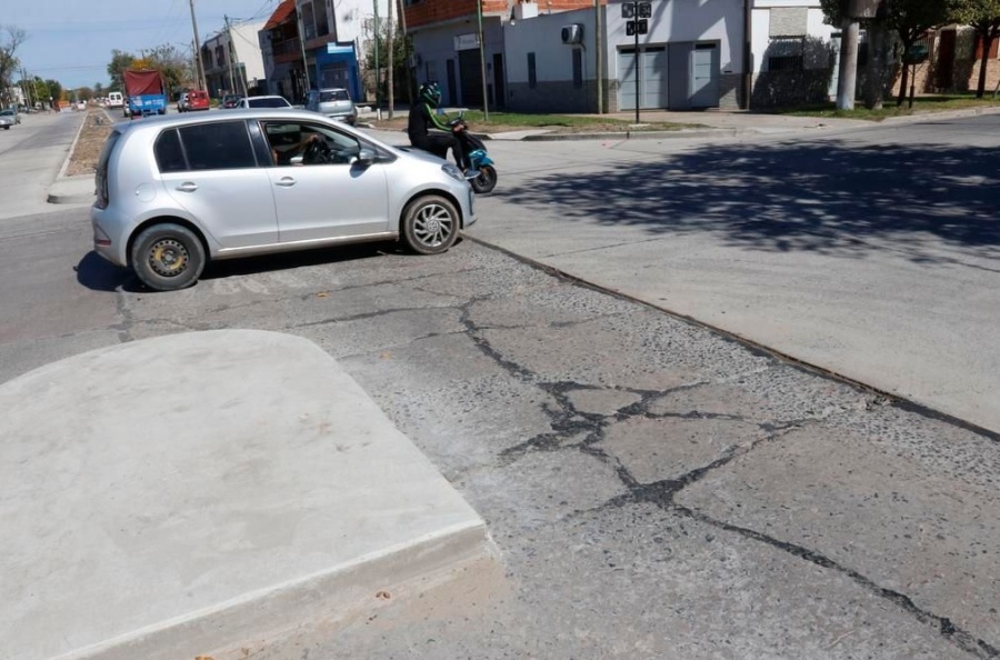 Vecinos reclamaron por supuestas falencias en el ensanche de la avenida 38
