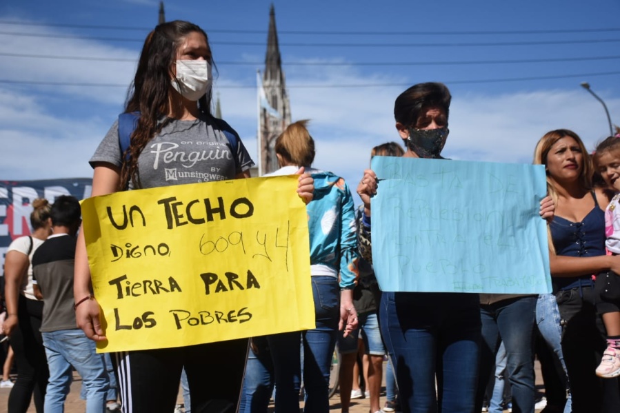 Toma de Barrio Aeropuerto: las familias harán una nueva protesta y quieren una ”mesa de trabajo” tras un mes de conflicto
