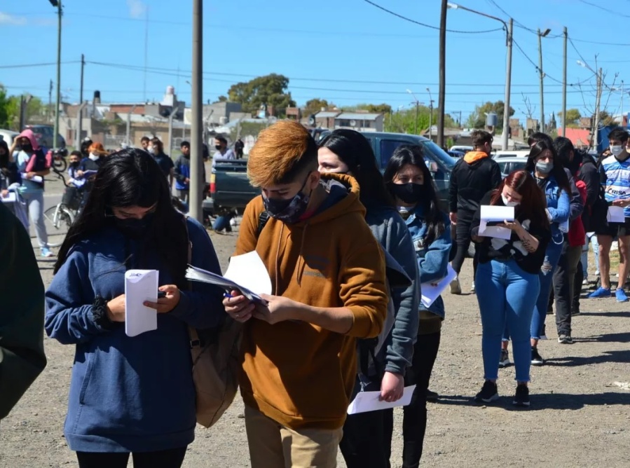 ”Fomentar Empleo”, la apuesta del Gobierno para capacitar e impulsar el trabajo en blanco: todos los detalles
