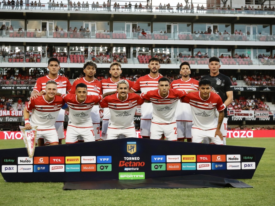 Rotación, un debut y una sorpresa: ¿Qué equipo perfila Domínguez para debutar en Copa Argentina?