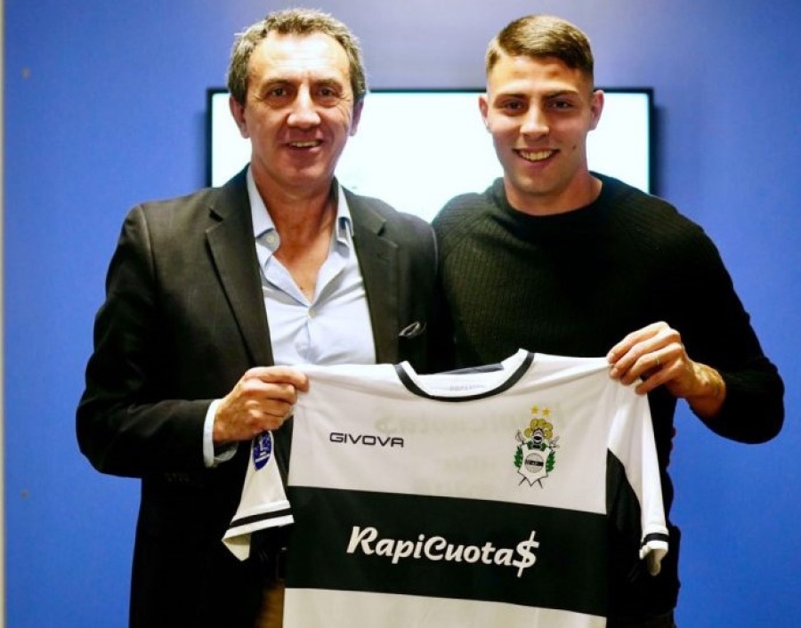 Ivo Mammini rompió el silencio tras renovar y su agente dejó un desafiante mensaje