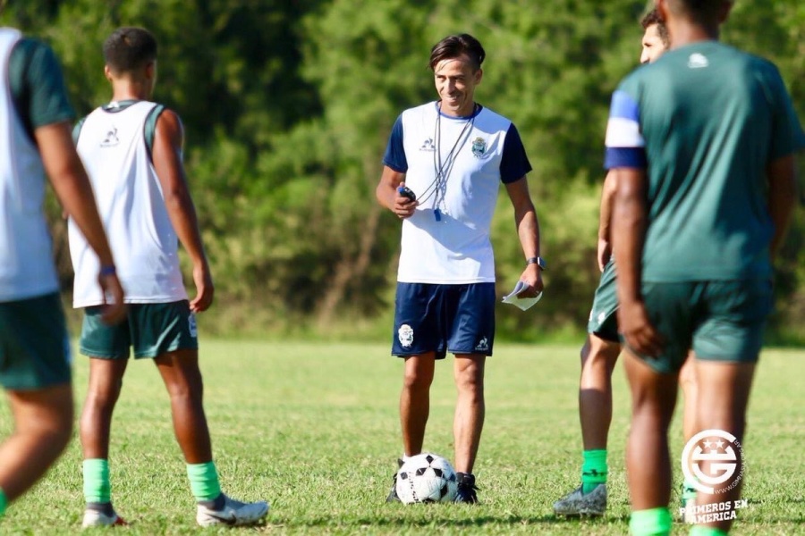 ¿Quién será el técnico de la reserva de Gimnasia y cómo estará compuesto su equipo de trabajo?