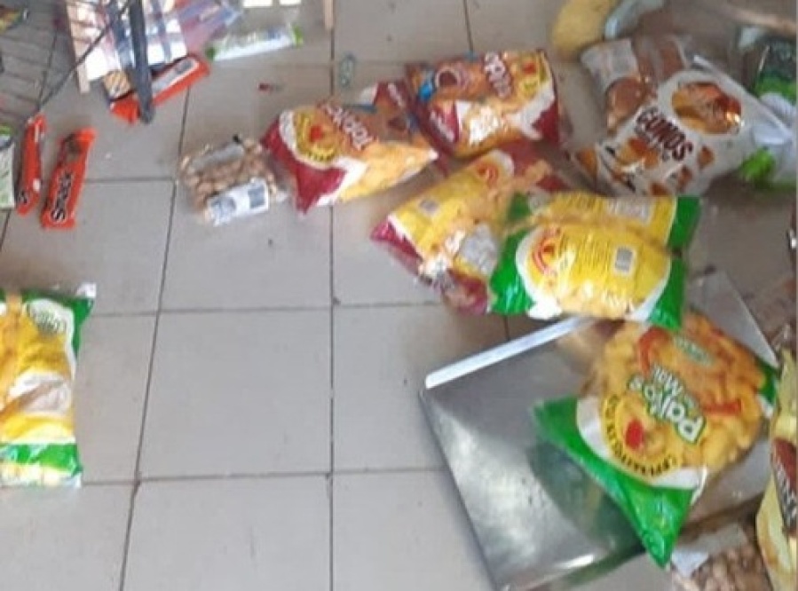 Un hombre destrozó un local en Berisso mientras gritaba ”me quieren matar”, y la policía lo detuvo