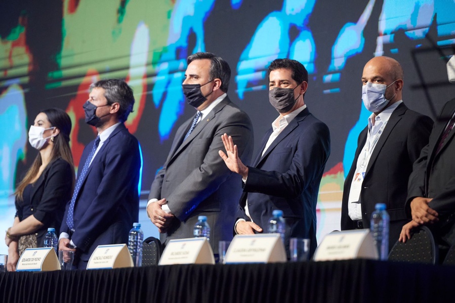 De Pedro, en el lanzamiento de la Feria Internacional de Turismo: ”Es un sector estratégico de nuestra economía”