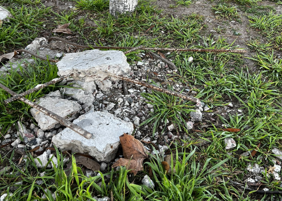 En 32 y 10 reclamaron por la falta de mantenimiento y de arreglos en juegos y bancos