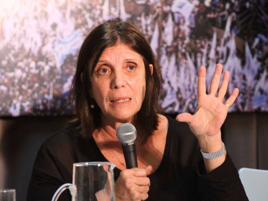 Teresa García criticó a Milei por llamar a una ”rebelión” fiscal en la Provincia: ”su crueldad y malicia no tienen límite”