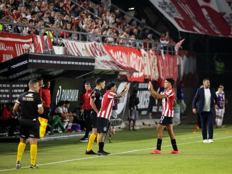 Un futbolista del Pincha recordó su impensado debut en primera y reveló detalles inéditos de su estreno