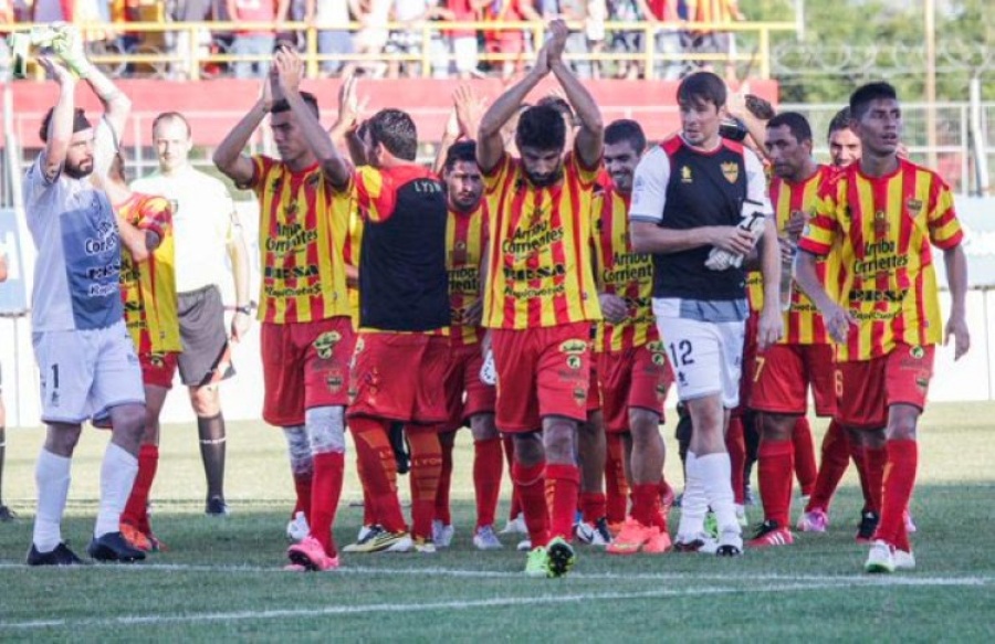 Reencuentro Pincha en Libertadores: Dos ex jugadores del club se cruzaron en octavos, el hincha pidió y Alayes explicó