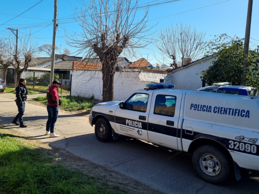 Un joven de 18 años fue asesinado de un tiro en la cabeza en La Plata y hay dos prófugos