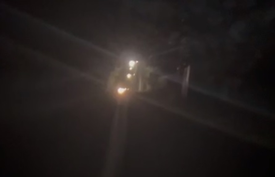 En un sector de Villa Elisa reclamaron por la baja tensión de la luz: ”El transformador no da abasto”