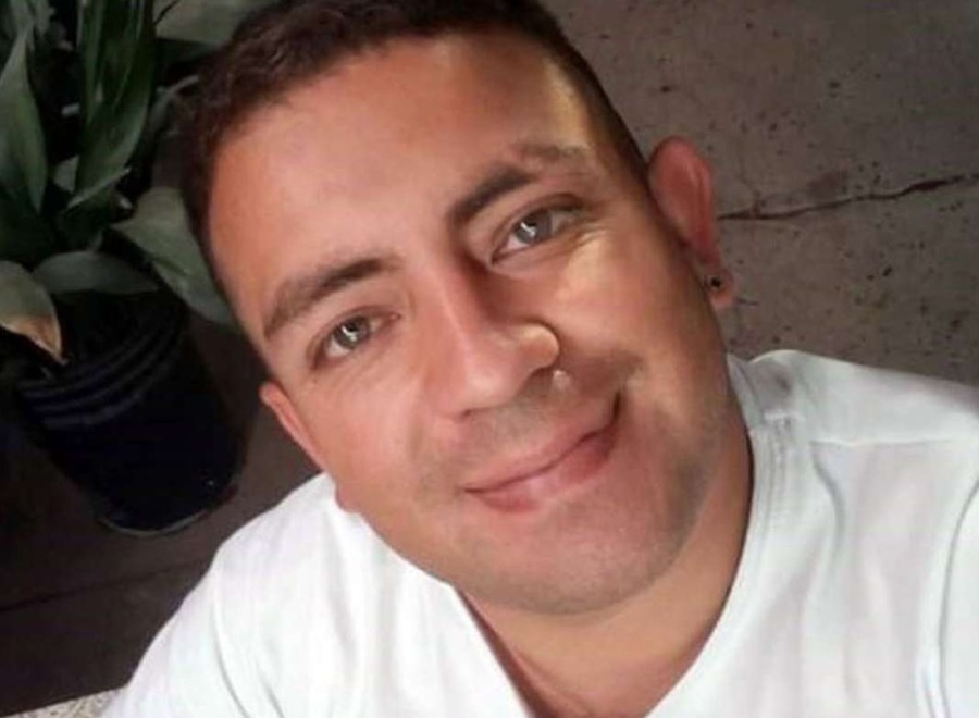 Un policía está acusado de abusar y matar a la hija de 2 años de su pareja: ”Yo creía que la nena se había ahogado”