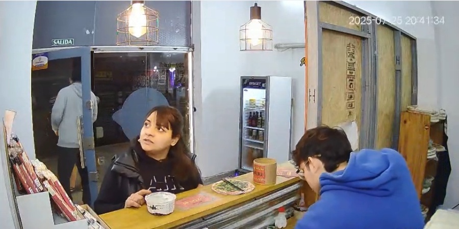 Denunciaron a dos mujeres por estafar a comerciantes con billetes falsos en La Plata