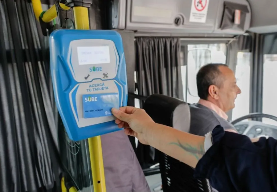 ”Tarjeta no registrada”: el último paso clave con la SUBE que no hicieron muchos platenses para evitar el aumento del boleto