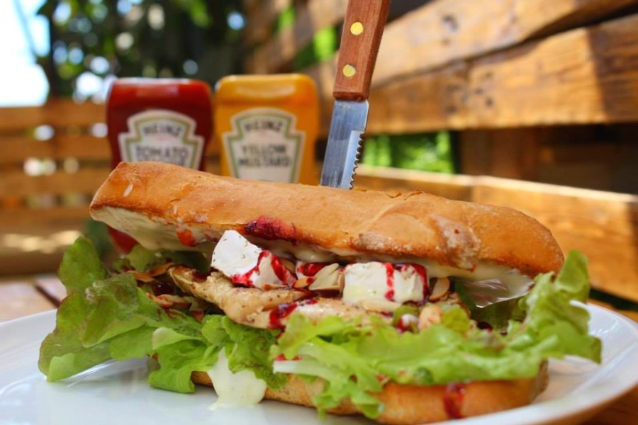 En Italia proponen un ”impuesto al sándwich” y ya generó revuelo