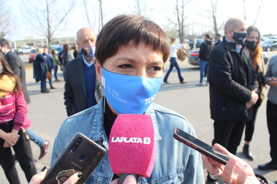 Mayra Mendoza en el plenario del Frente de Todos en La Plata: ”Lo del macrismo no fueron errores, sino decisiones políticas”