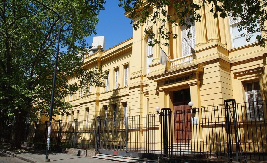 ”Fuiste mi profe desde el 2019 y nunca lo olvidaré”: el tierno recuerdo por la muerte de Carla Barcic, docente del Liceo