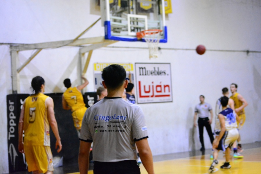 Conmoción por la muerte de un jugador de básquet tras un partido en La Plata: ”Lo recordaremos con mucho amor”