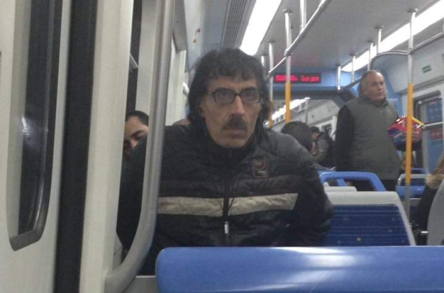 Pescaron a ”Charly García” en el tren y estallaron las redes sociales: ”Está caro el combustible para el avión”