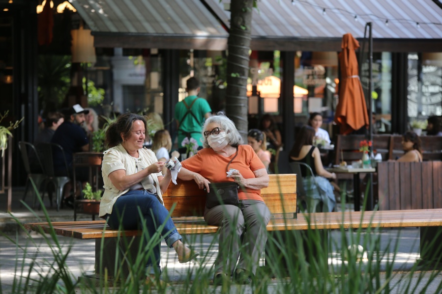 Ya rige de manera oficial el decreto que permite el uso optativo del barbijo en La Plata