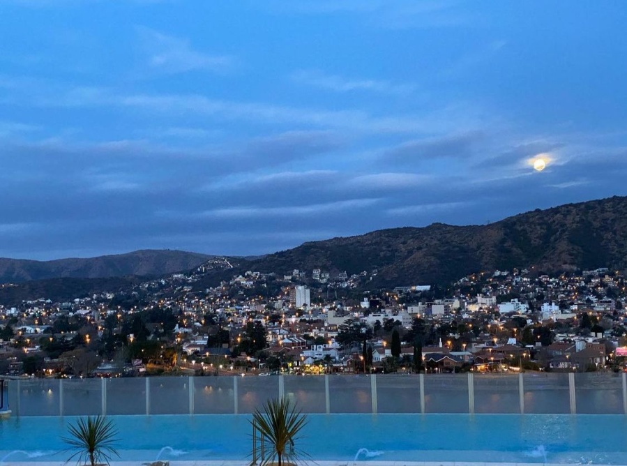 Villa Carlos Paz palpita una gran temporada de verano y se lanza este lunes con todas las figuras del teatro