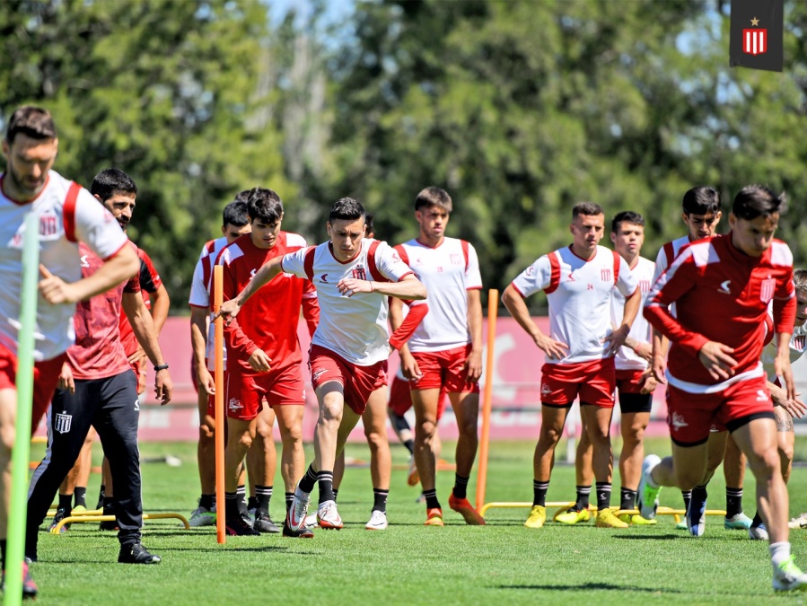 En Estudiantes no le renovaron, un ex técnico albirrojo lo pidió y seguirá jugando en primera
