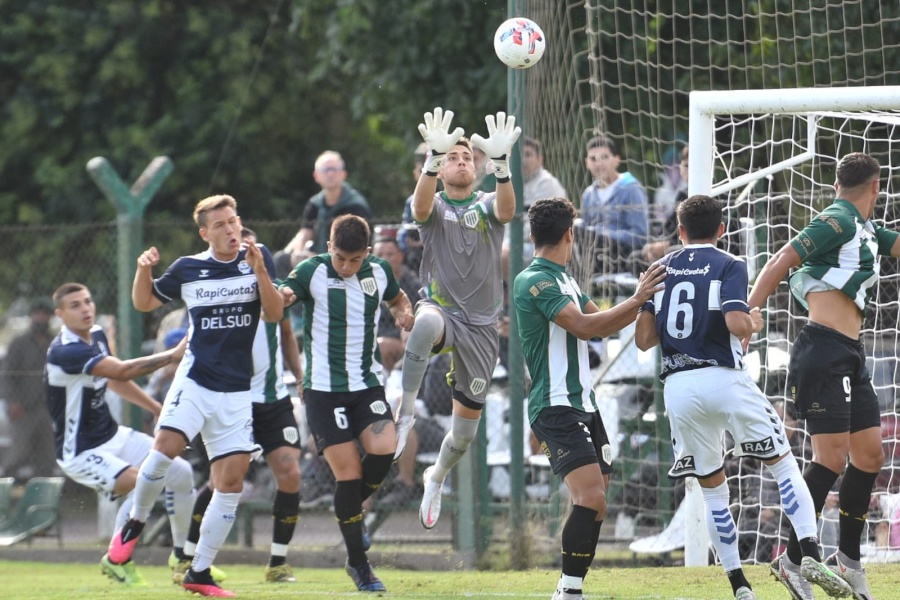 La reserva de Gimnasia se quedó sin invicto