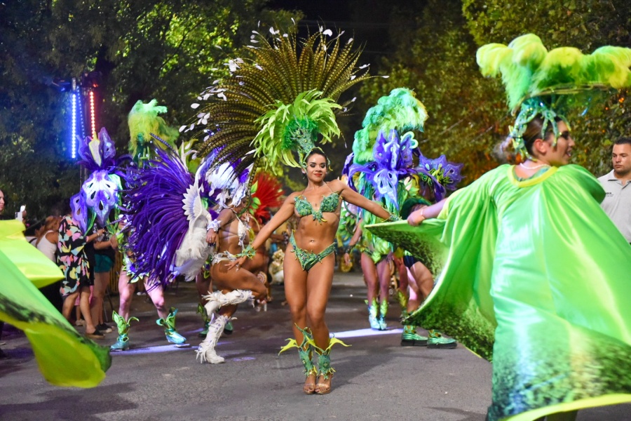 Villa Elvira, Los Hornos y Altos de San Lorenzo recibirán este fin de semana a diferentes murgas y comparsas populares