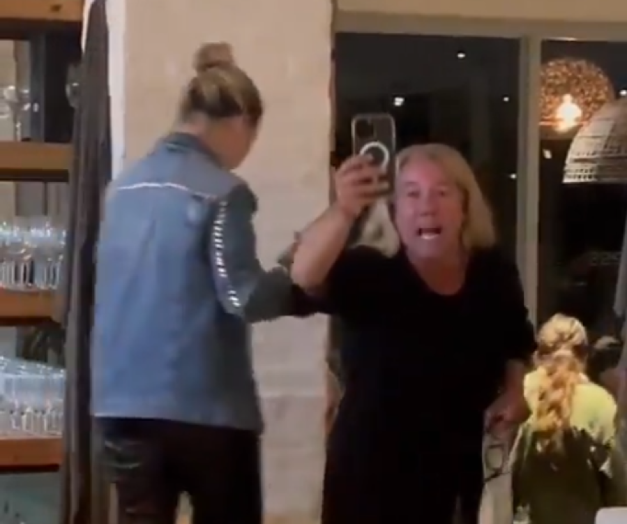 Ola de críticas a Remax por la empleada que escrachó a Tolosa Paz y una frase del CEO que generó más bronca