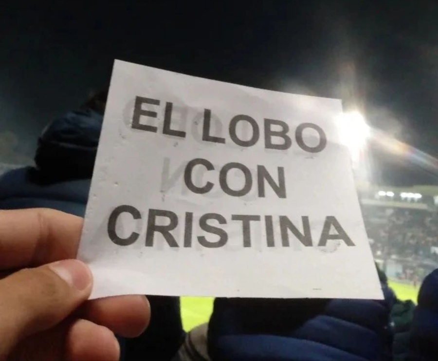 “El lobo con Cristina” se viralizó imagen de los triperos apoyando a la vicepresidenta