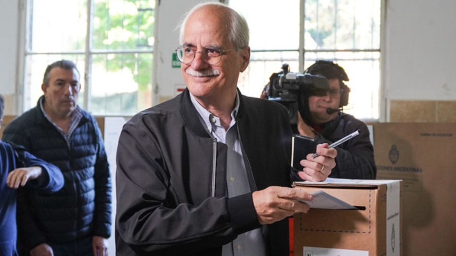 Votó Jorge Taiana: “Con las explicaciones que hemos dado creemos que la gente podrá votar lo que quieren”