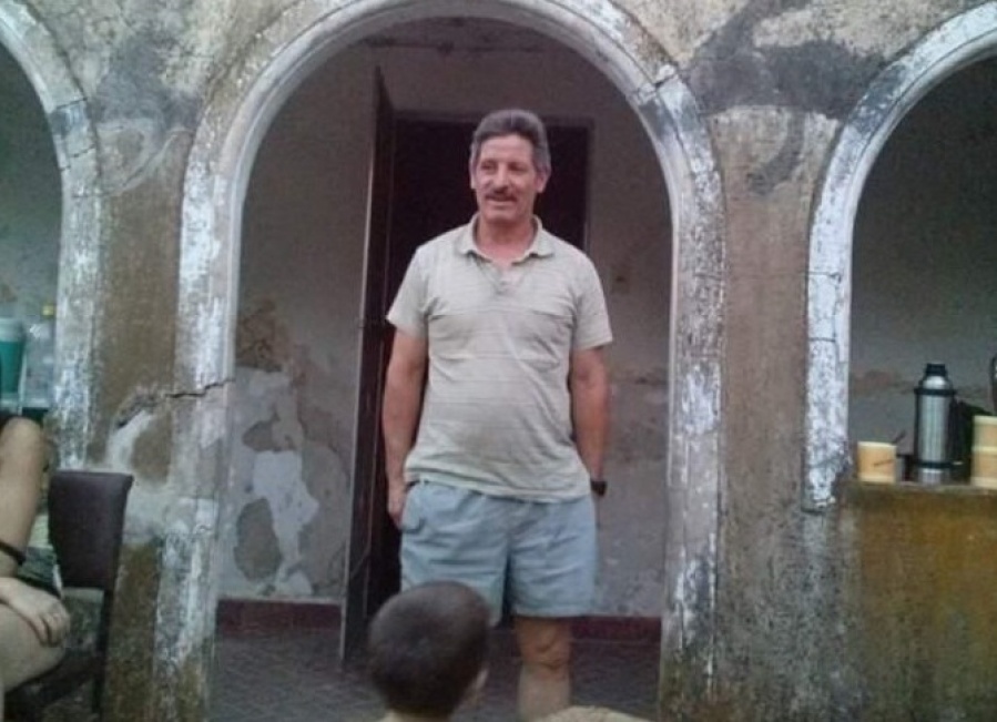 ”Era 'Castrilli' y luchaba por las canchas”: el recuerdo de los colegas de Héctor Lopumo, el ex árbitro asesinado en 25 y 73