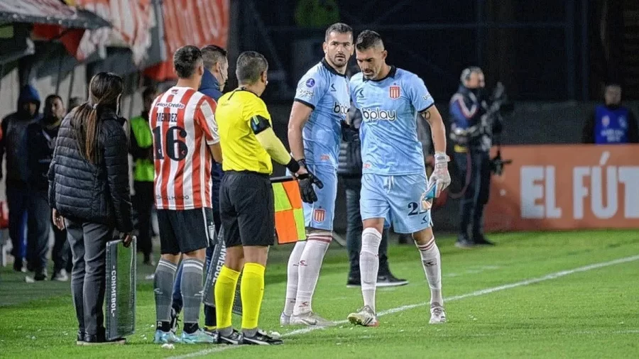 Una buena y una mala: ¿Quién será el árbitro para el partido en Paraguay y por qué quedó negativamente en la historia?