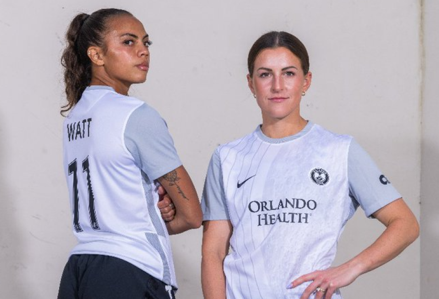 Un equipo de fútbol cambió la vestimenta para que las mujeres en periodo de menstruación se sientan más cómodas