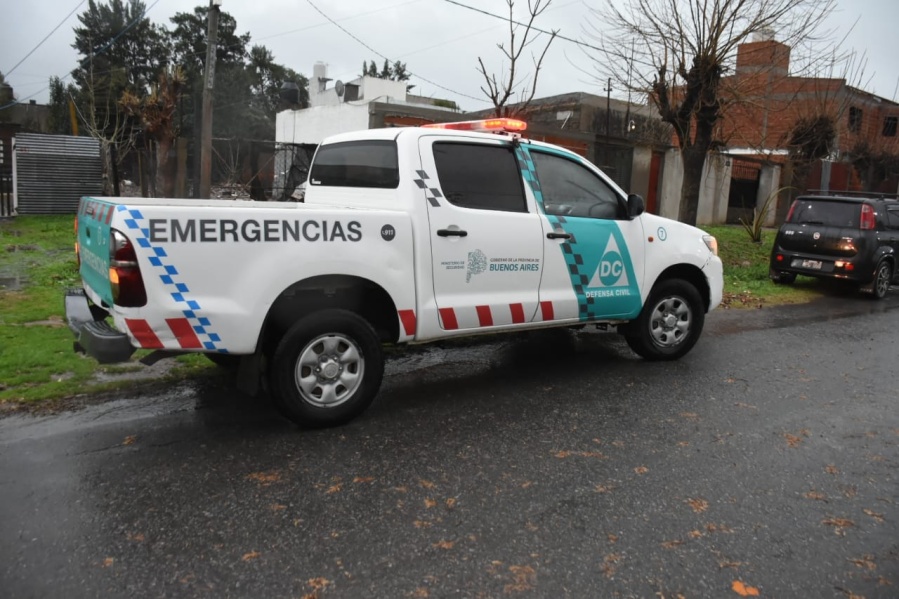 Desde la Provincia pidieron paciencia a los vecinos por el regreso de la luz en zonas de La Plata: ”Es un peligro grande”