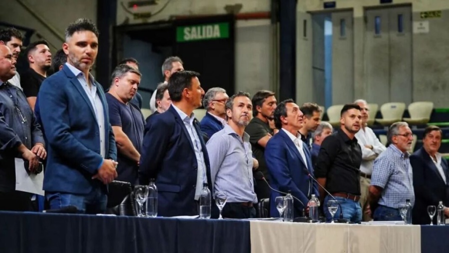 ¿Quiénes son los técnicos que descartó la dirigencia del Lobo y cuáles quedaron en carrera?