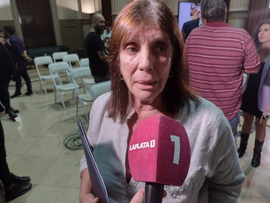 Teresa García: ”No estoy de acuerdo con que la Policía Local pase a los municipios; el Conurbano es muy complejo”
