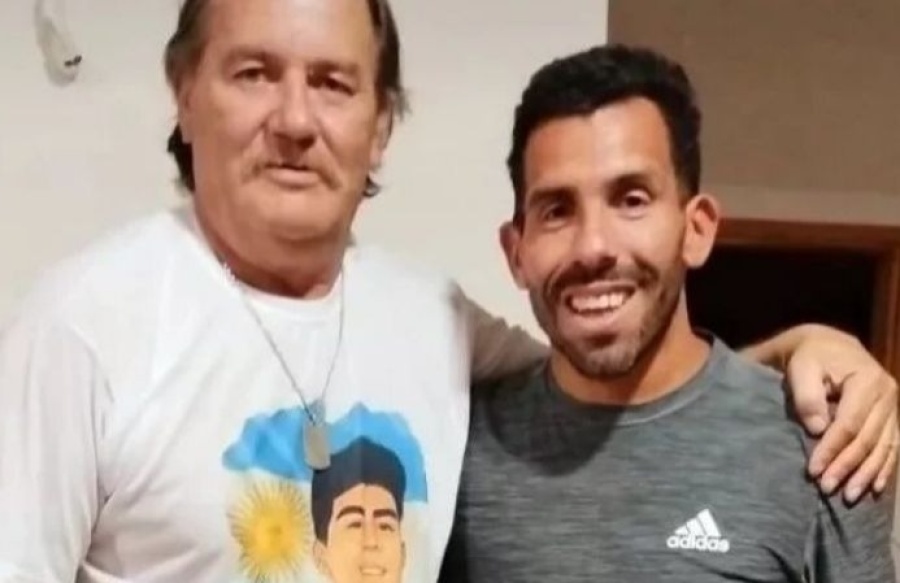 ”¡Grande, Apache!”: el emotivo gesto de Carlos Tévez con el papá y abuelo de Lucio Dupuy